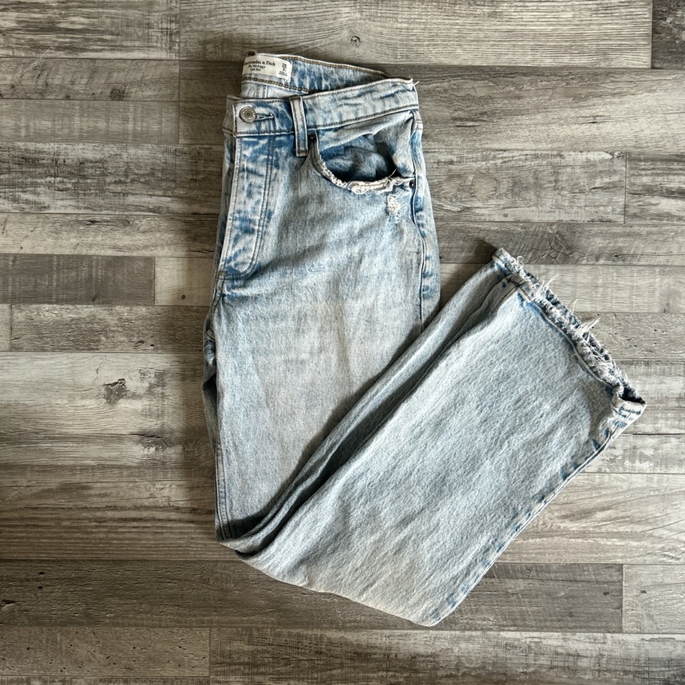 Like New Abercrombie 90s baggy jeans